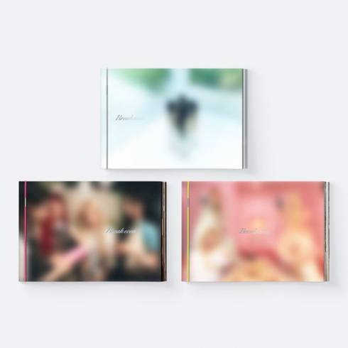 [PRE-ORDER] ILLIT
5TH MINI ALBUM 'BREAK EVEN' (PHOTOBOOK VERSION) (BURNING / QUIET / MAD VERSION) (3CD SET)